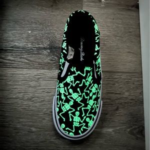 BRAND NEW- Glow in the Dark Tommy Bahamas Skeleton Shoes in Size 10 Toddler